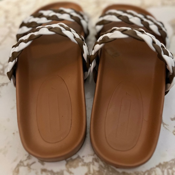 Excellent, Like New Rachel Comey Fletch Slide - Picture 2 of 4